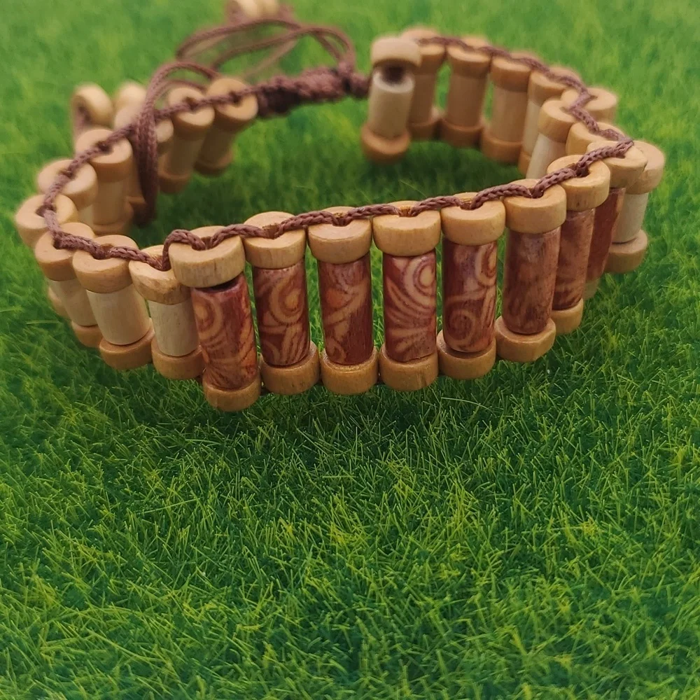 Tiki‎ Wooden Beaded Bracelet B3006